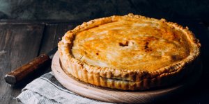 Pies, pasties and handheld snacks: Eyes on the pies