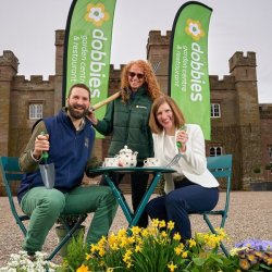 Dobbies sponsors Scone Palace Garden Fair