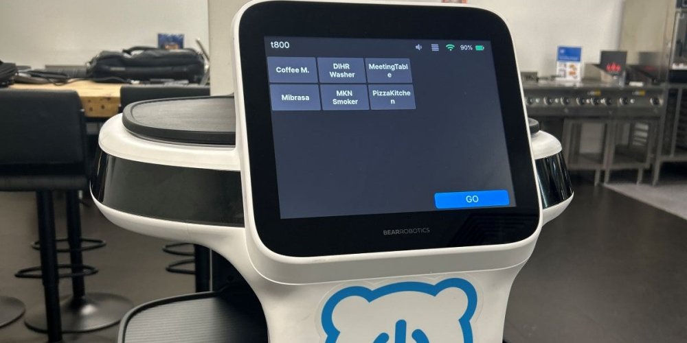 Jestic partners with Bear Robotics